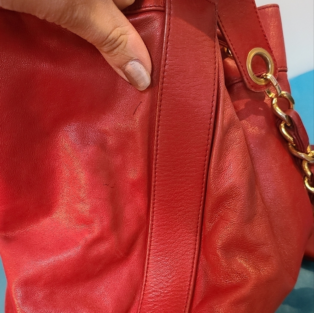 ✨️ CHANEL Vintage Bucket Bag - Picture 8 of 16